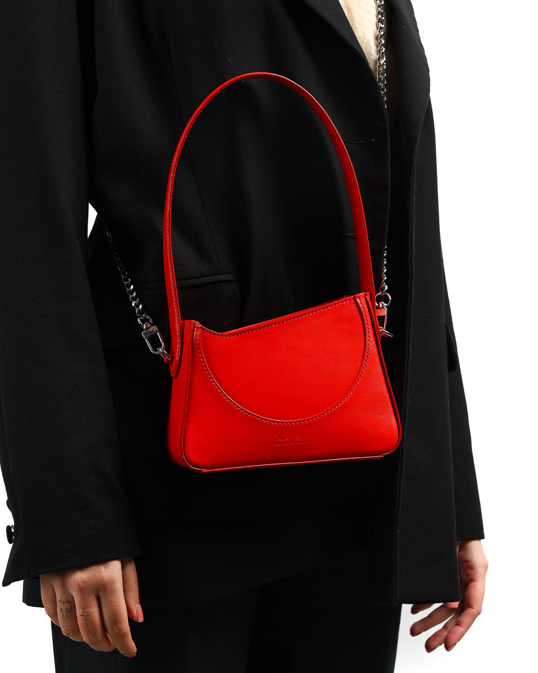 Micucci Milano red bag with chain